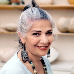 Zahra Hassanabadi