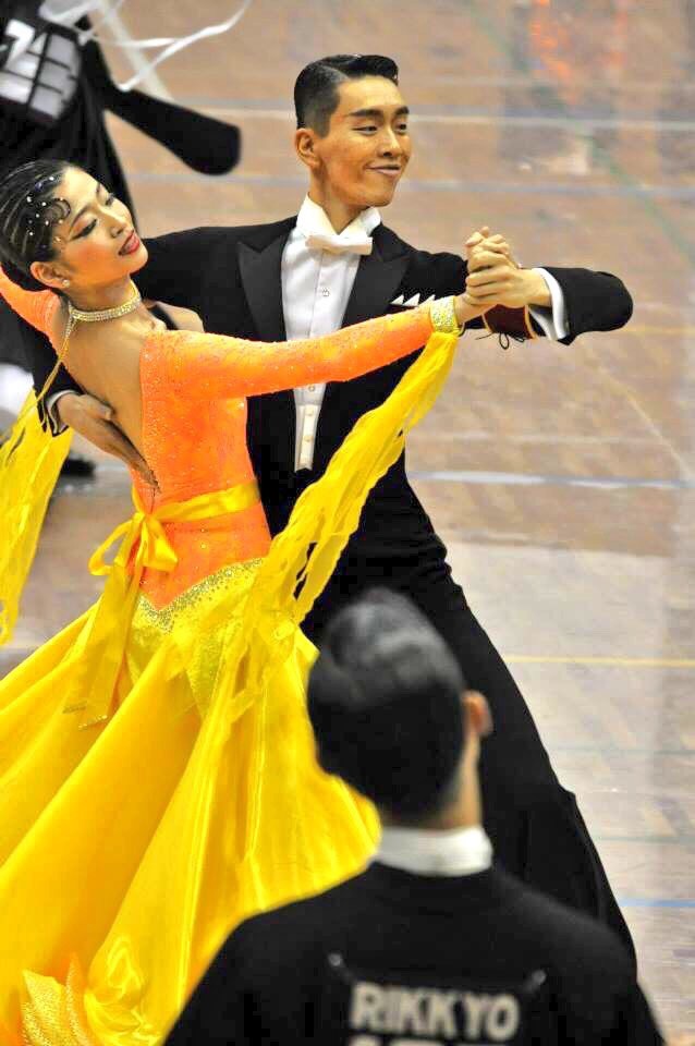 ひさや製 社交ダンス スタンダードドレス 黄・青 中古 競技 デモ ひさや製 社交ダンス スタンダードドレス 黄・青 中古 競技 デモ