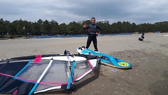 ウインドサーフィン　海の公園　スピードウォール　横浜　神奈川　スクール　体験　初心者　ＳＵＰ