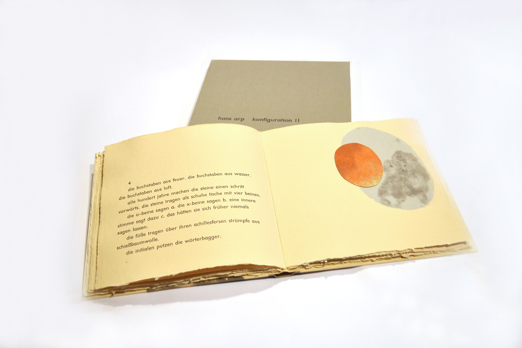 "Konfiguration II" (2014) - Ein Künstlerbuch von John Gerard mit einem Text von Hans Arp