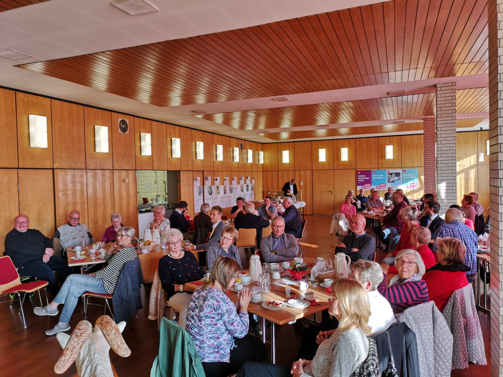 Frühstückscafé im DGH Zimmersrode
