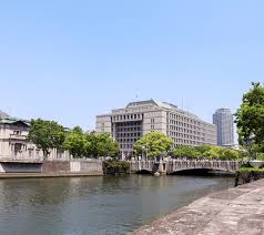 現在の大阪市庁舎と淀屋橋　中の島