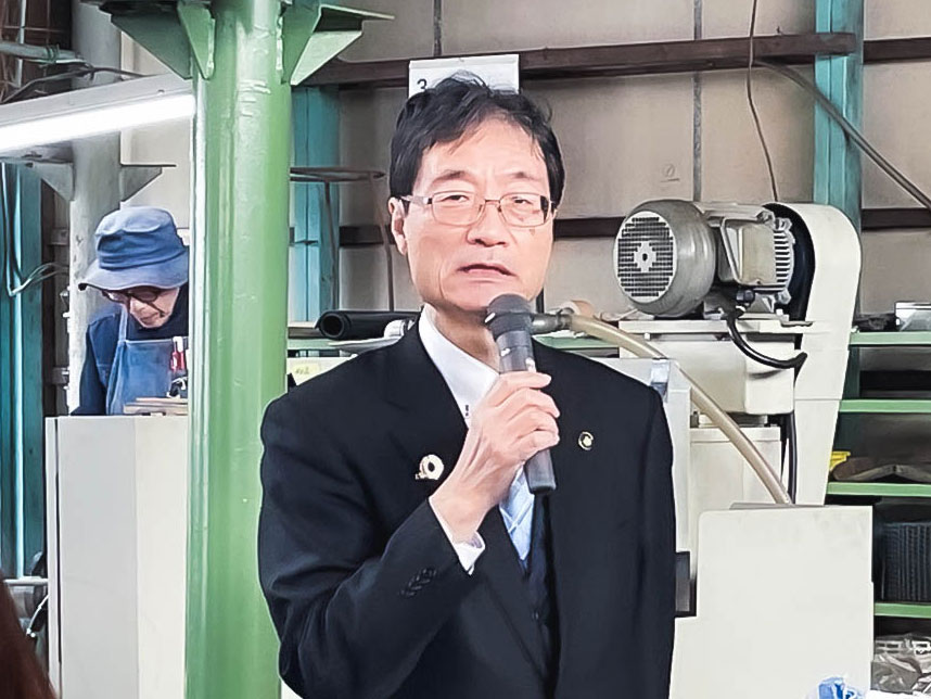 燕市長　鈴木 力 氏