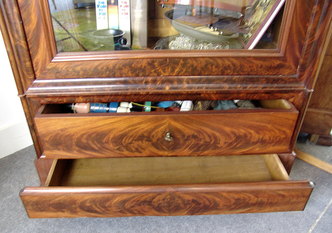 Vitrinen & Buffets - AVARD