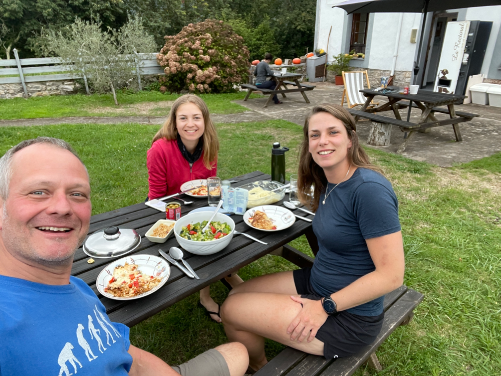 An diesem Abend wurde ich lecker bekocht von Carmen und Anne. Dafür musste ich den Abwasch übernehmen.