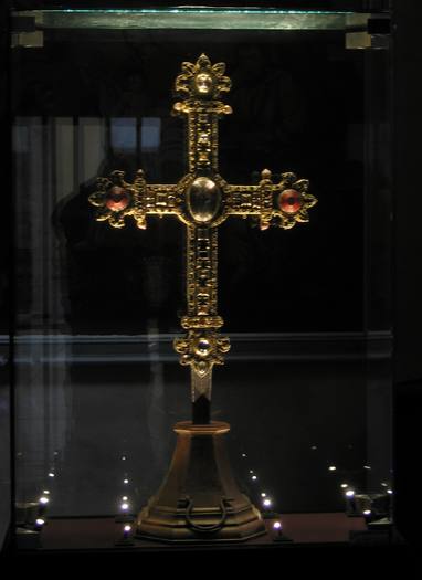 Croix reliquaire des comtes d’Armagnac