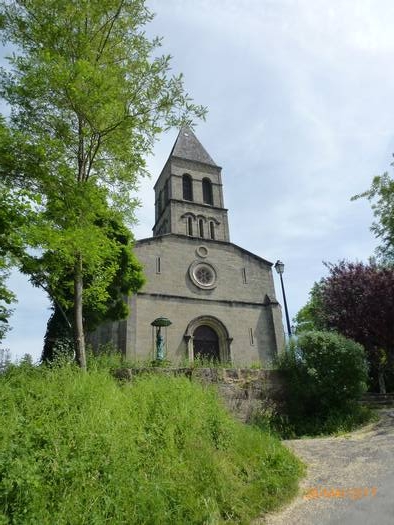 L'église Saint-Julien, du XVIe & XIXe siècle