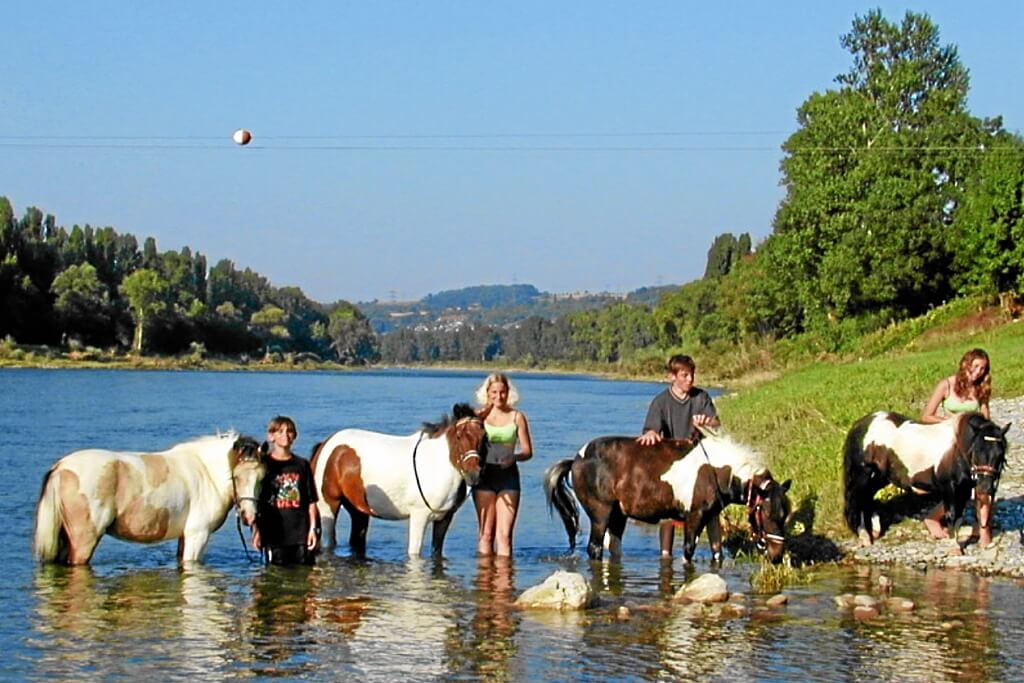 Ponyreiten wie im Wilden Westen