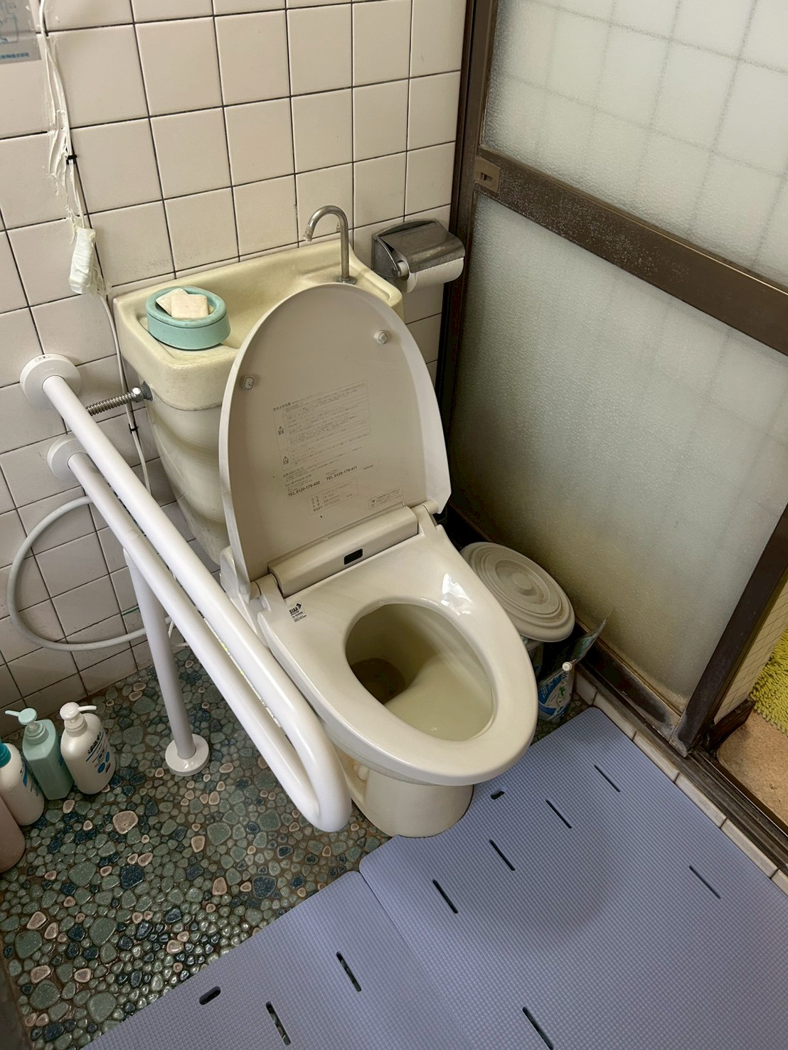 手すり取付け