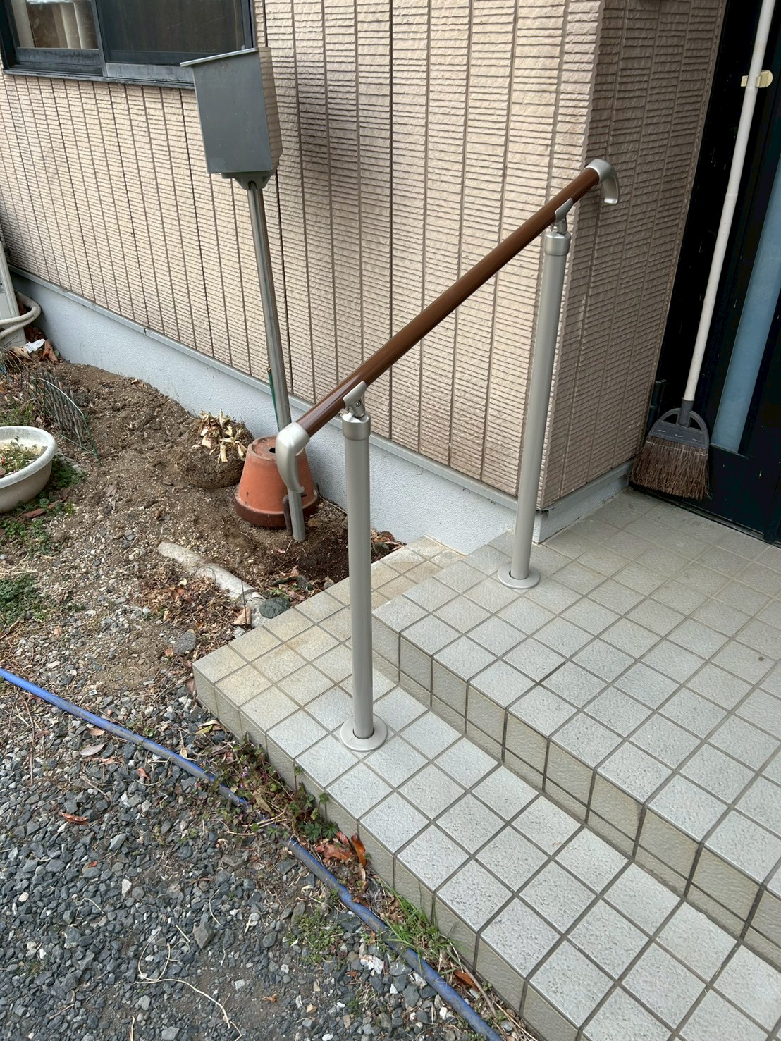 手すり取付け