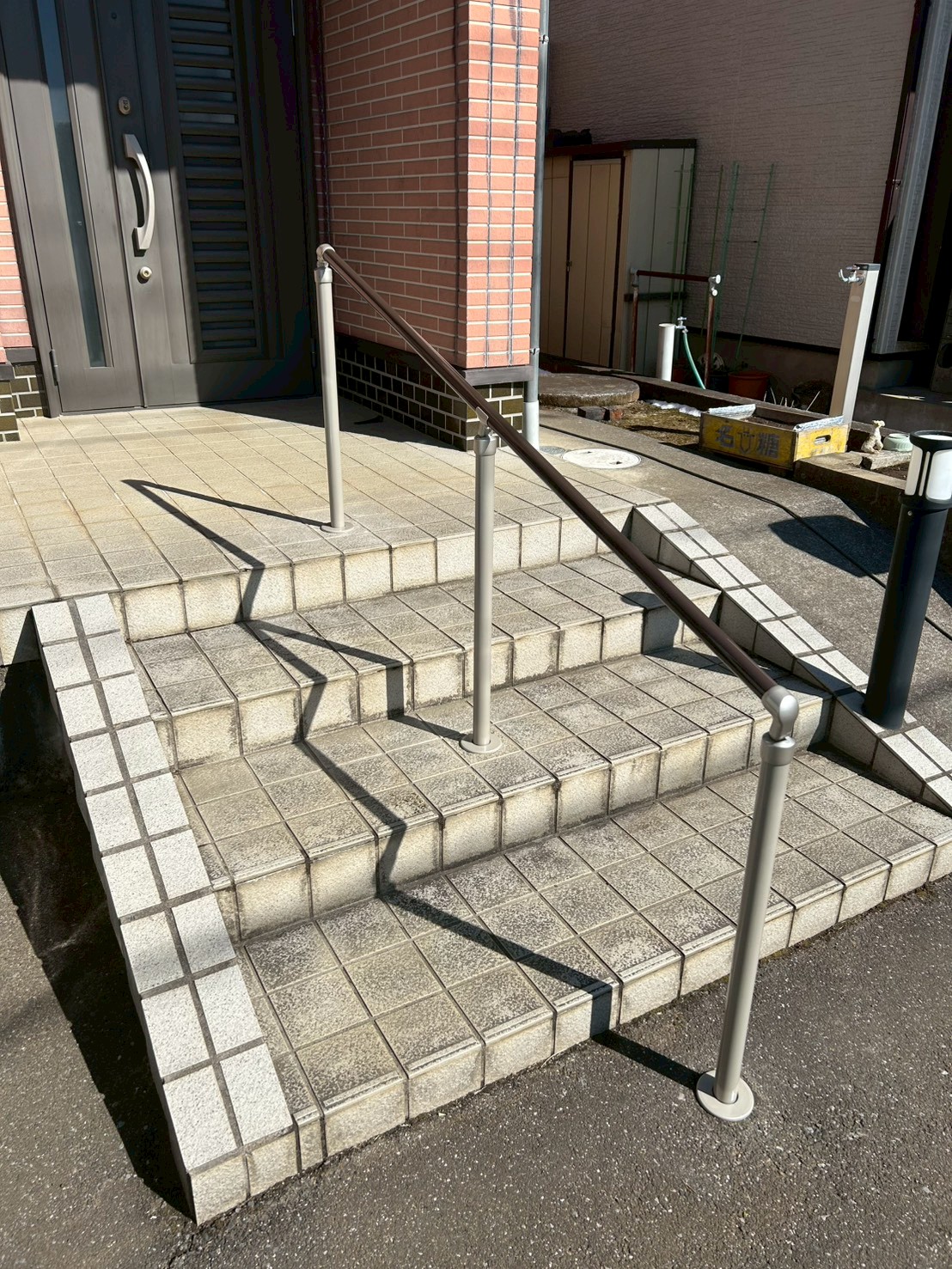 手すり取付け