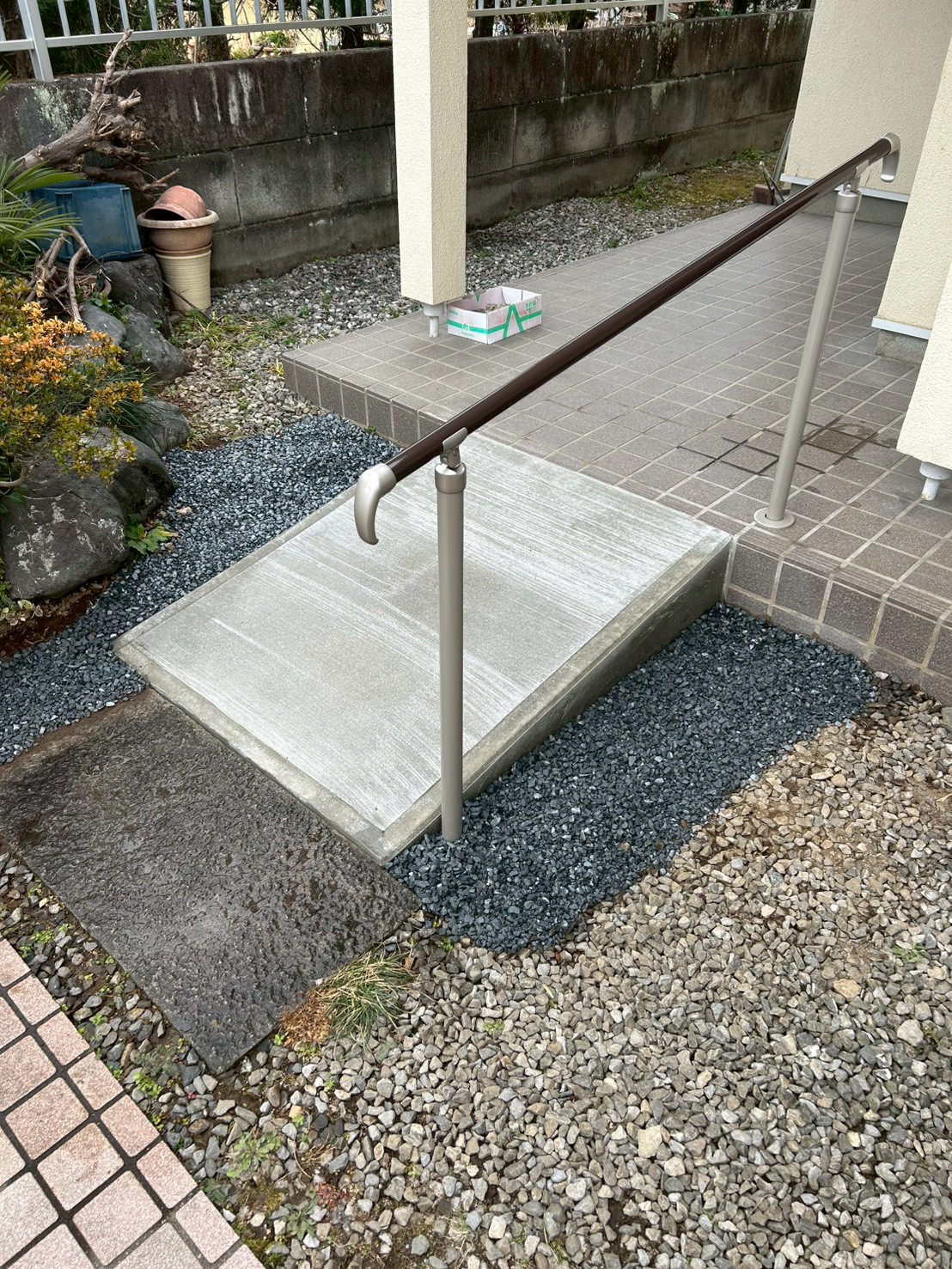 手すり取付け