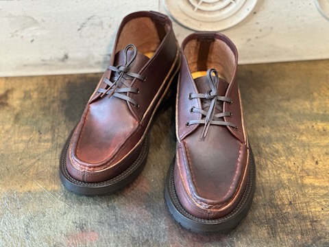 MAKERS（メイカーズ）のモカシンブーツ  ハーフラバー補強