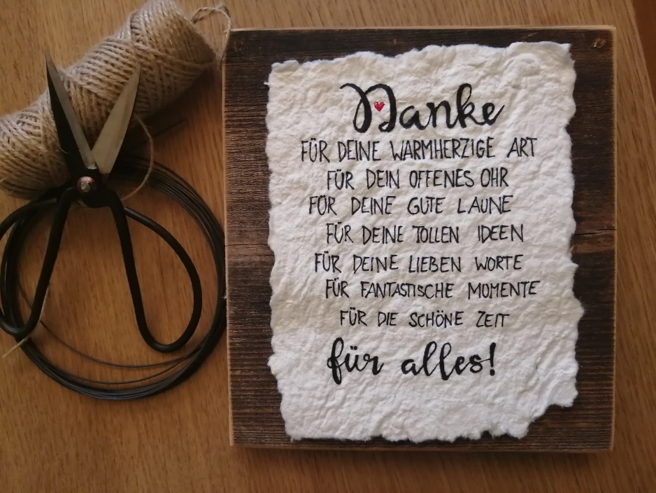 hier geht's zu mehr Holzschilder