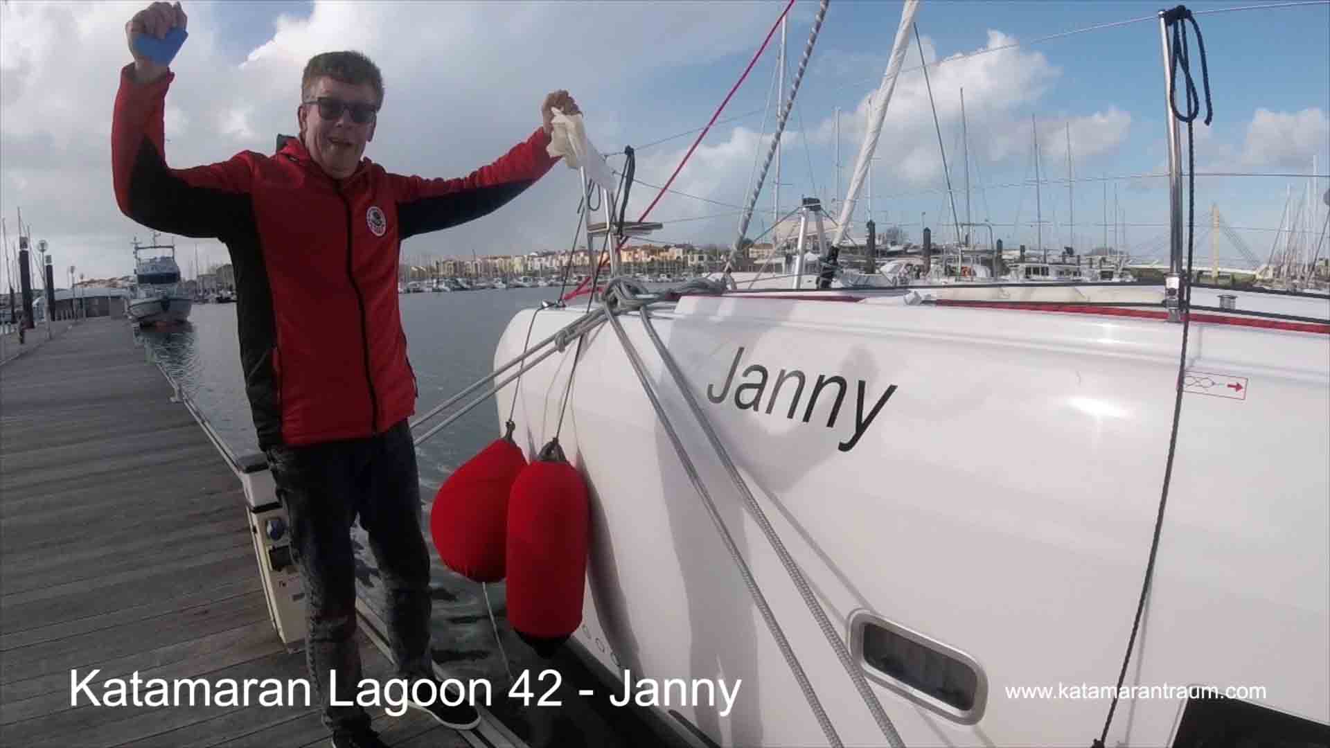 Katamaran Lagoon 42 Janny bei der Übergabe in Les Sables