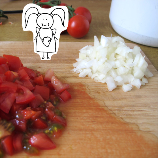 Beatrice Winkel - Trixilie tastes tomatoes