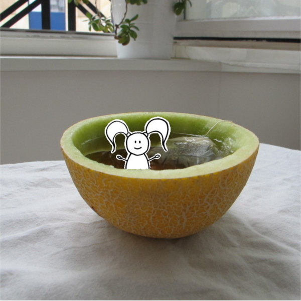 Beatrice Winkel - Trixilie in her Melon-Bathtub