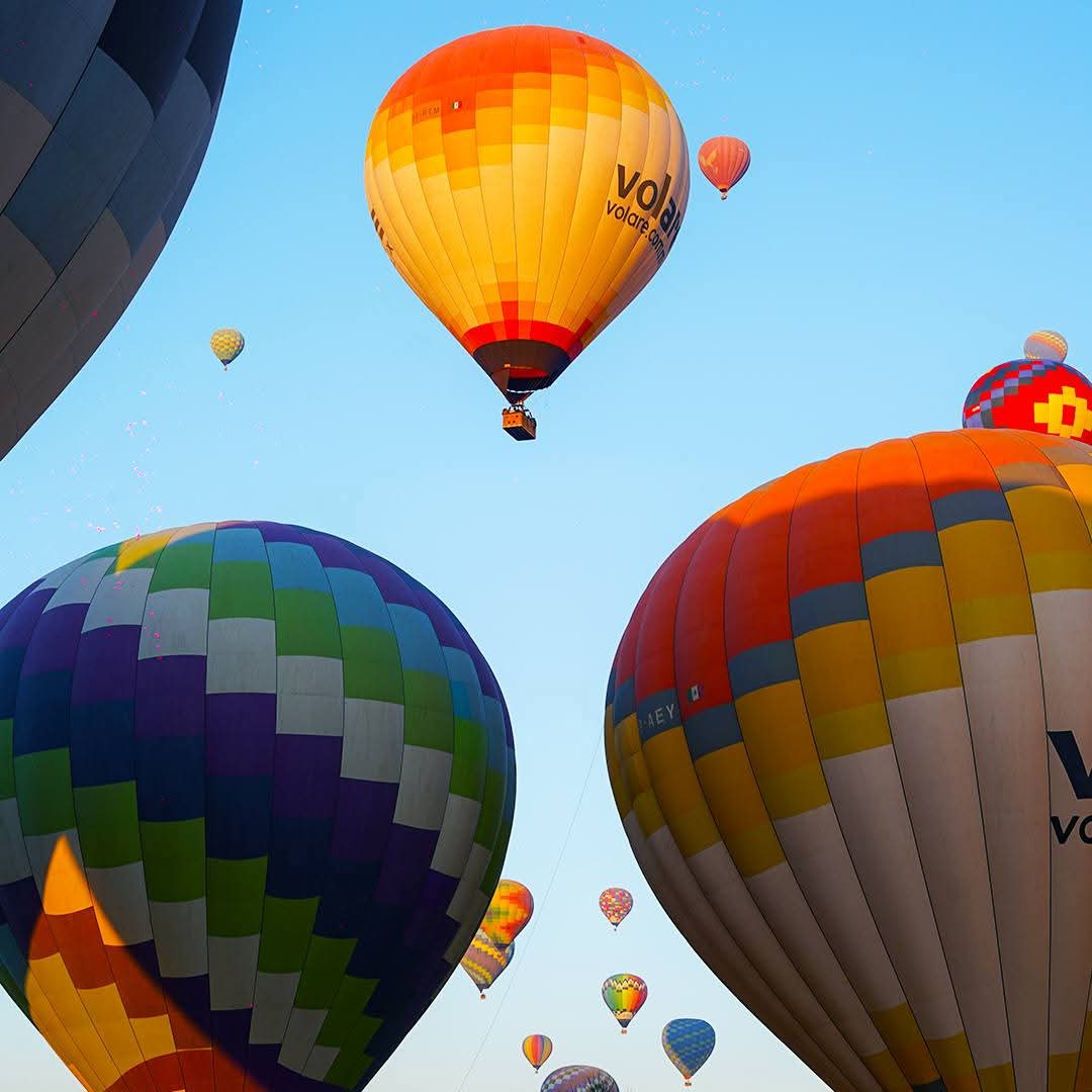 Imagina surcar los cielos de Teotihuacan en Globo Aerostático 