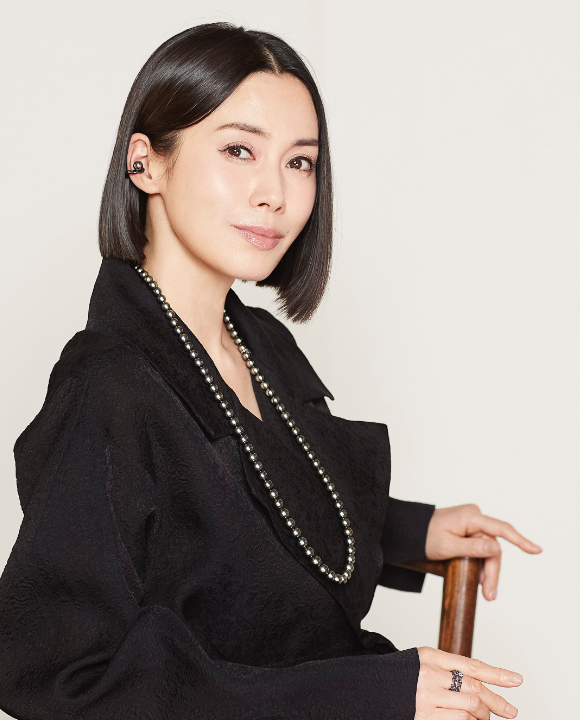 MIKIMOTOスペシャルサイトの中谷美紀さんのインタビューと着用ジュエリーが素敵！