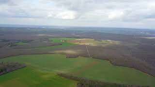 Vue à 360 degrés au sommet d'une éolienne de 242 mètres de haut