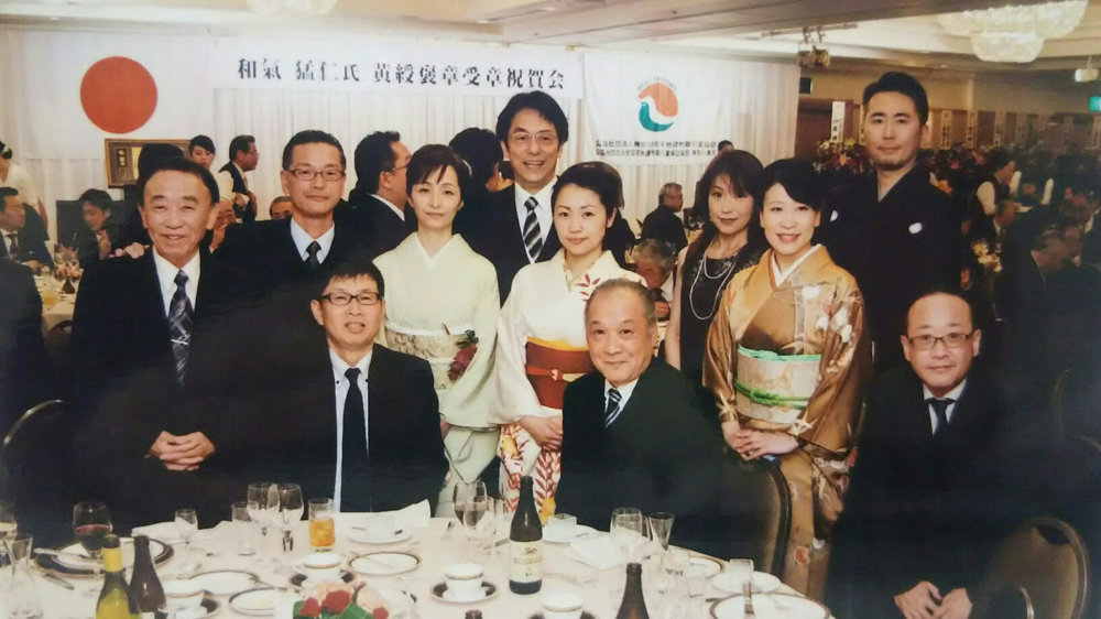 祝賀パーティにて。