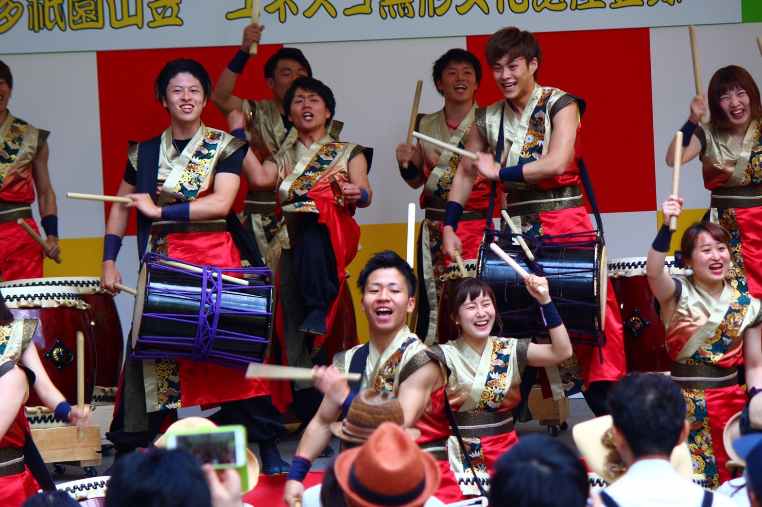 Photo 福岡大学和太鼓愛好会 鼓舞猿 公式ホームページ Photo 福岡大学和太鼓愛好会 鼓舞猿 公式ホームページ
