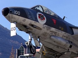 Hunter J-4100 Sion, escadrille aviation 5 (Fliegerstaffel 5) (Foto: Sven Woodtly)