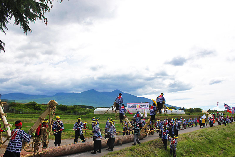 大理神社御柱祭・山出しが行われました