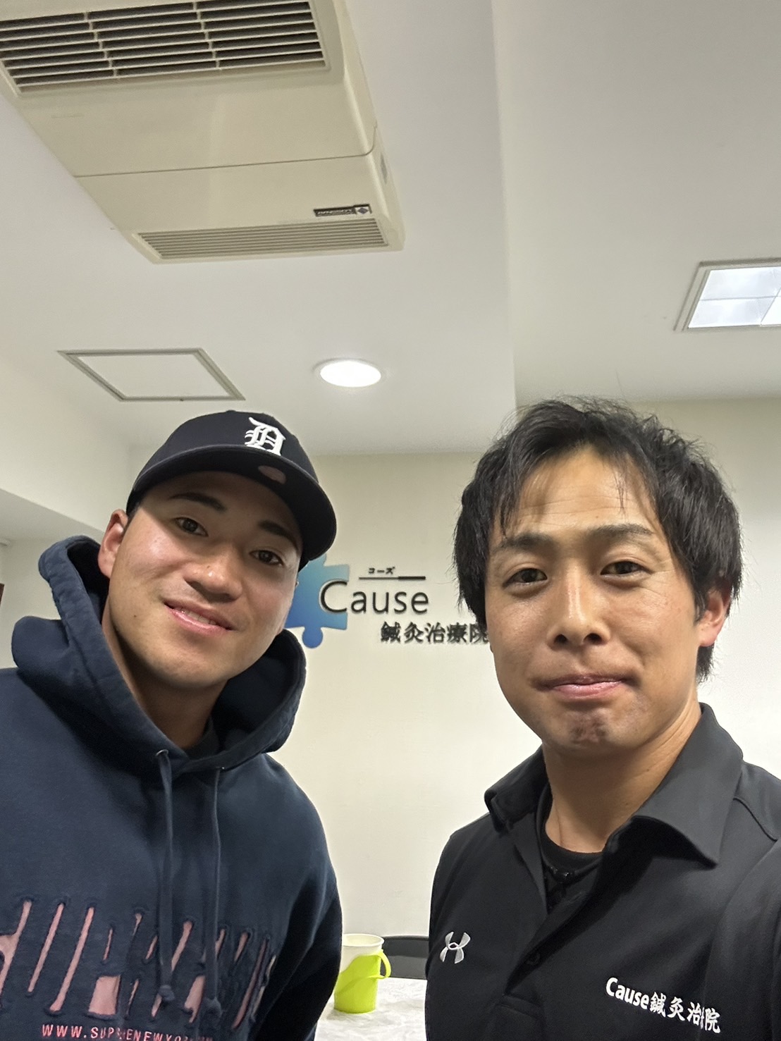 DeNAベイスターズ・岩田選手が、当院にご来院されました
