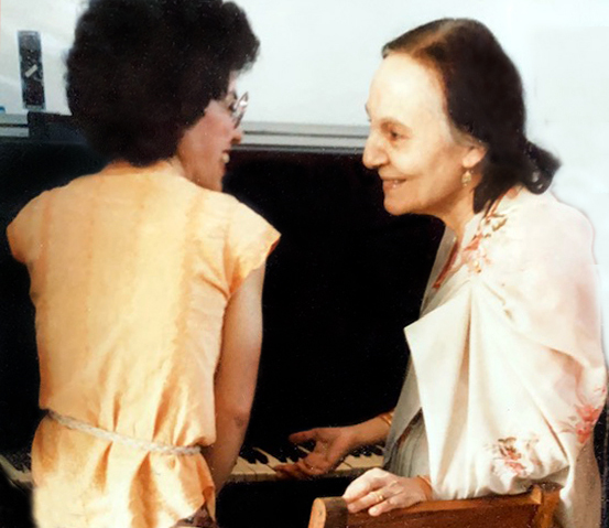 Bobbi with Mehera Irani in India. Photo ( trimmed ) was taken by Win Coates.