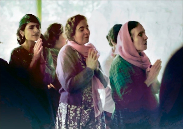 Meheru, Mani and Mehera singing the Bujaawe Arti at Meherabad - Photo courtesy of MN Publications