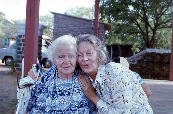 Jane with Elizabeth Patterson at Upper Meherabad, India - Courtesy of Anne E.Giles