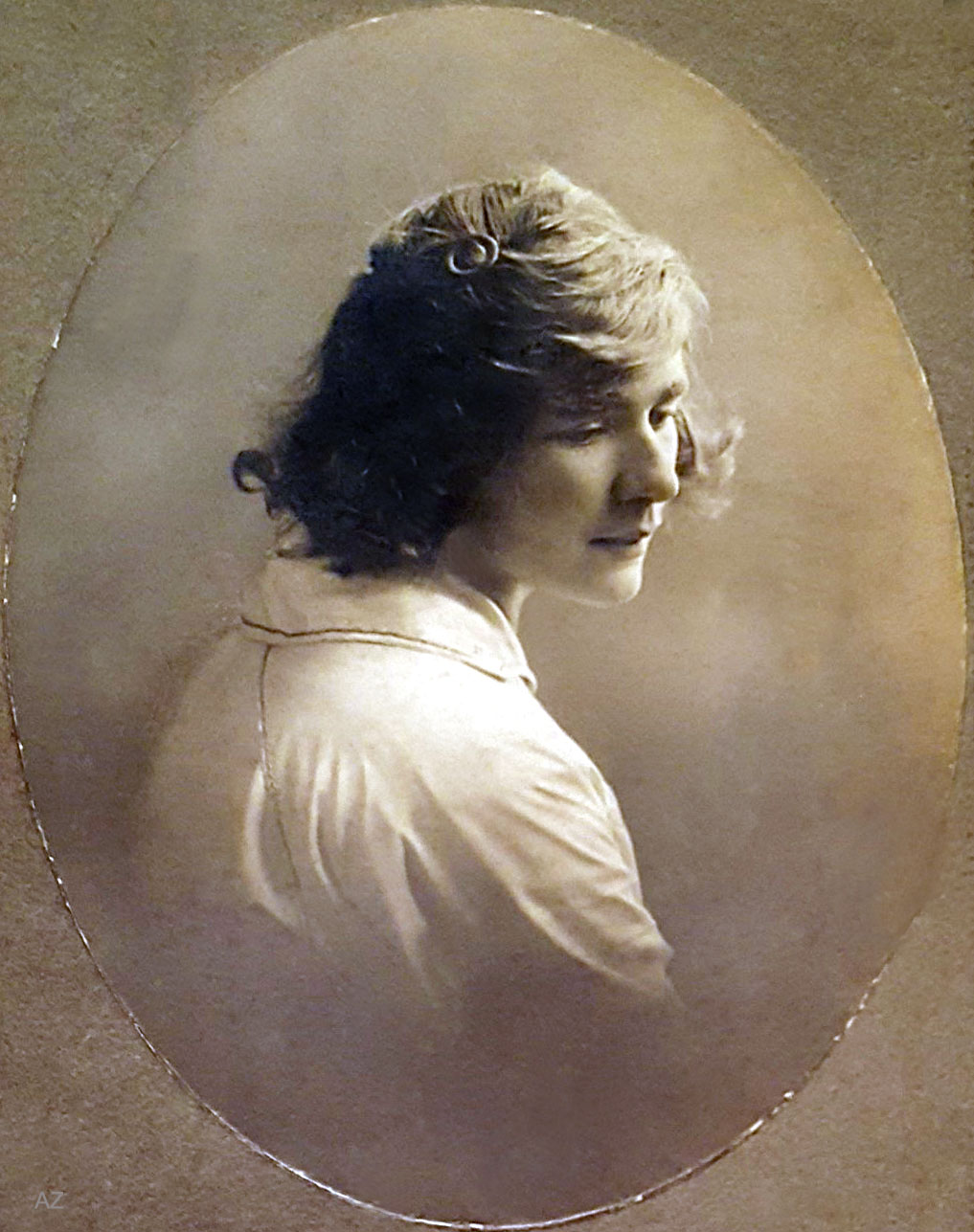 Margarita Ross. Image courtesy of Anne Ross. Image edited by Anthony Zois