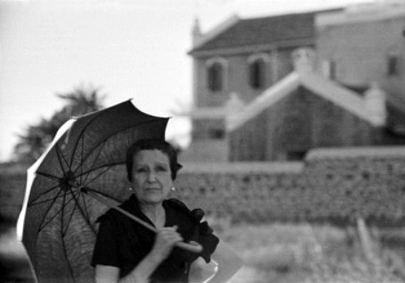 Nonny at Upper Meherabad, India ;  Courtesy of MN Collection