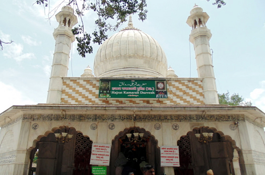 KamarAli Darvesh dargah in Shivapur.