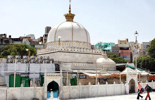 Perfect Master Moinuddin Chishti's tomb - Ajmer Sharif Dargah