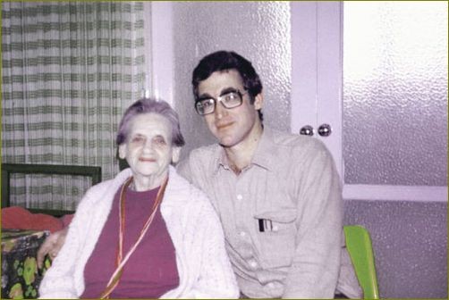 Carrie with Etzion Becker - Photo courtesy of - http://avatarmeherbaba-israel.com/