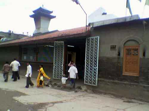 Shirdi : Sai Baba's Dwarkamai Masjid - Present day