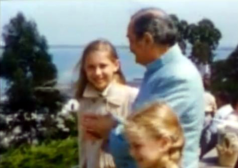 1956 ; Coit Tower - Meher Baba and his entourage are taking in the view of the harbour. Diane Dimpfl ( 3-B ) later Cobb standing next to Baba in the light coat.