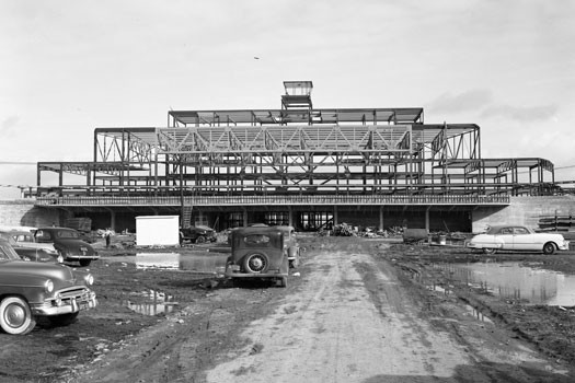 1952