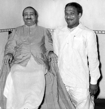 26th May 1960, Bhavsar house visit. Photo by Meelan. Courtesy of MN Publ. - cropped image