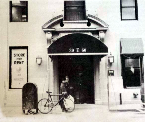 BUILDING ENTRANCE OF THE LA SALLE HOTEL