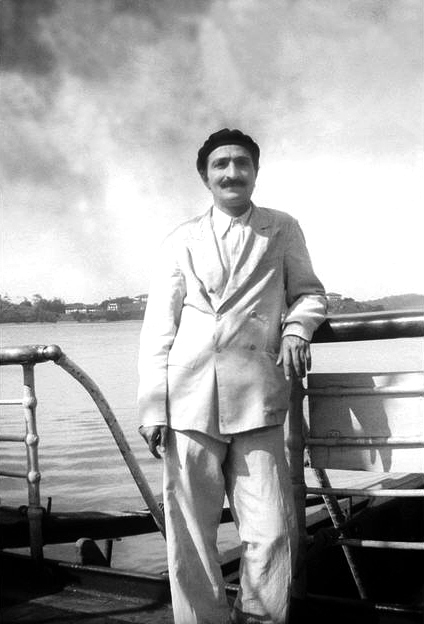 1937 : On board the M.V. Circassia