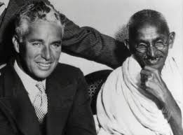 Charlie Chaplin with Gandhi at Kingsley Hall 