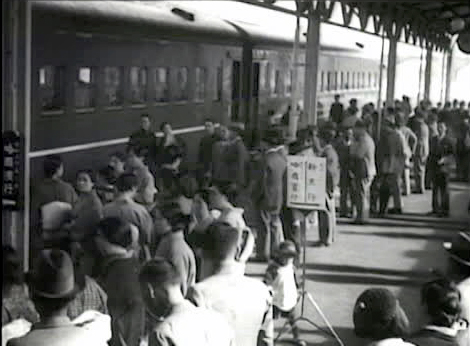 Dairen railway platform - South Manchuria Railway