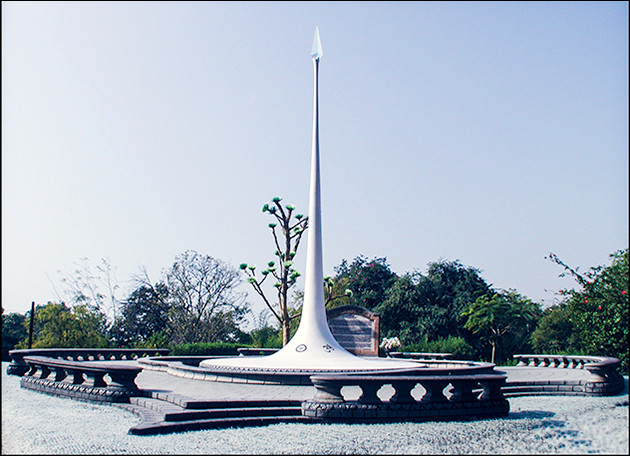 The tower as it will look when completed. (Photo of the model by Ted Judson)