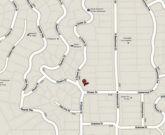  1932 : Los Angeles, California ( close up )