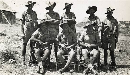 Australian troops posing for victory photos, prior to being sent to Papua & New Guinea