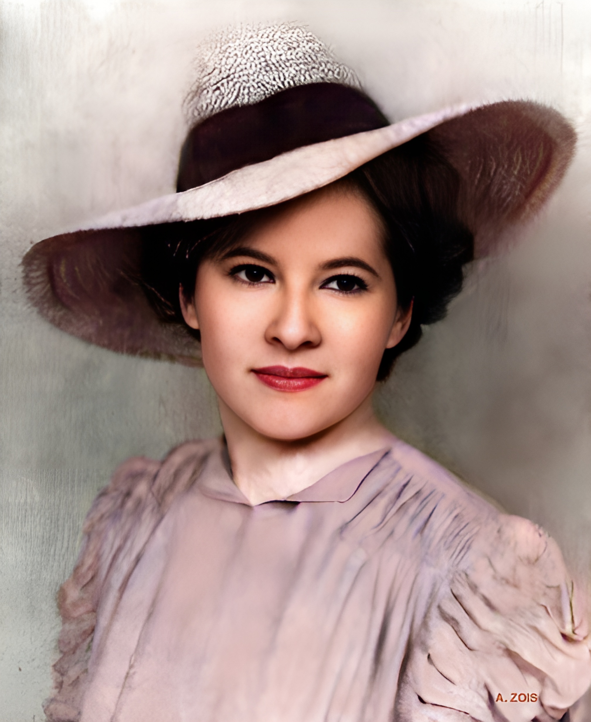  Jeanne Shaw. Image colourized by Anthony Zois.