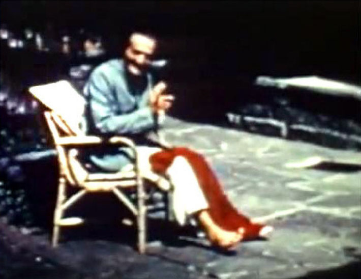 1952 ; Meher Baba recouparating